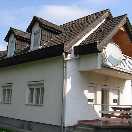 Villa Barzso Vendeghaz Bogács Exterior foto